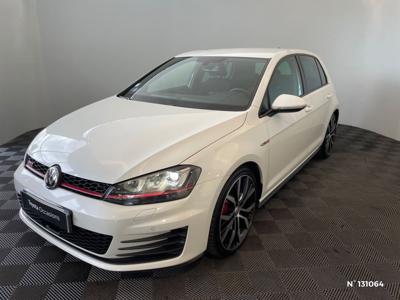 VOLKSWAGEN GOLF VII