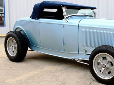 1932 Ford Hot Rod, Essence, LYON