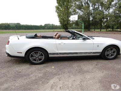 Location FORD Mustang cabriolet et voitures americaines
