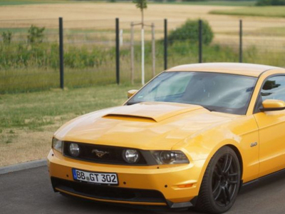 Ford Mustang v8 gt premium brembo hors homologation 4500e