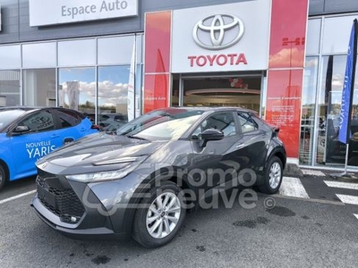 TOYOTA C-HR 2