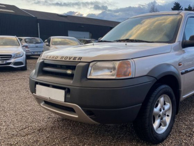 Land rover Freelander 2.0 di ES 3p