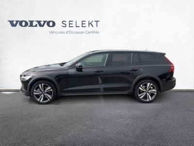 Volvo V60 CROSS COUNTRY V60 B4 AWD 197 ch Geartronic 8