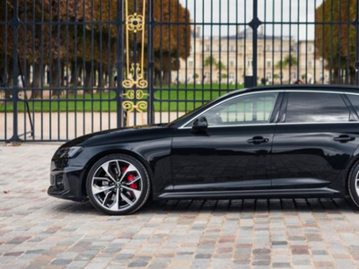 Audi RS4 Avant B9 *Pack Dynamique RS*