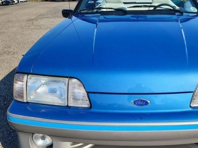 1988 Ford Mustang, LYON