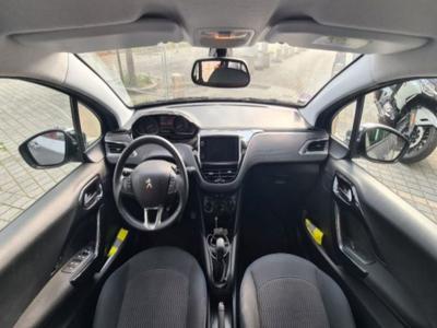 Peugeot 208 82ch PureTech SS BVM5 Signature ou 172?/mois*