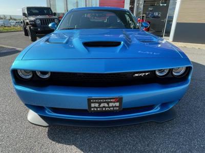 Dodge Challenger 2 SRT HELLCAT