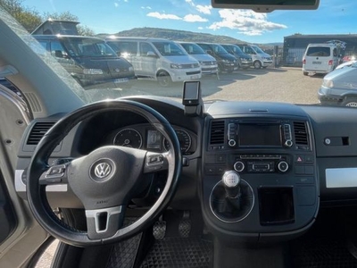 2010 Volkswagen Multivan, 81000 km, 140 ch, AUBIERE
