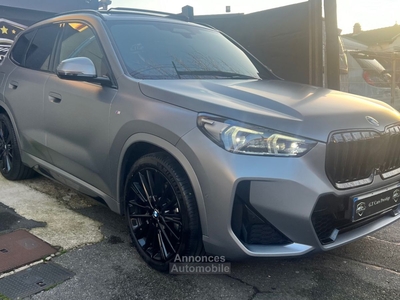 BMW X1 23i Pack M Frozen Individual