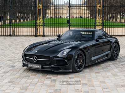 Mercedes SLS AMG Black Series *No Wings - no radio*