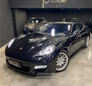 Porsche Panamera turbo 4.8 l v8 500 ch