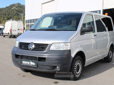 Volkswagen Caravelle t5 transporter - multivan 2.5 tdi bva 7 pl ct ok clim