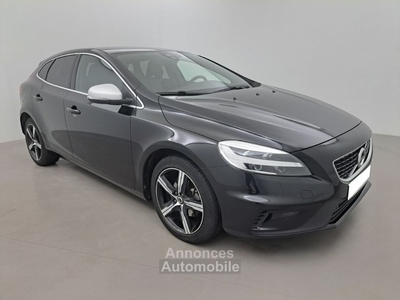 Volvo V40 D2 AdBlue 120 R-DESIGN