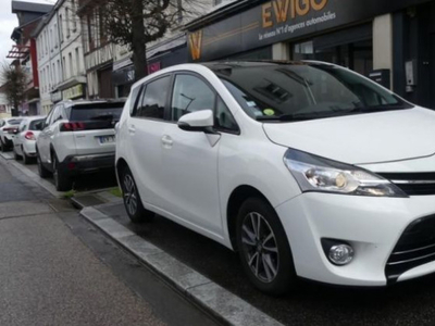 Toyota Verso 2.0 D4D 125 CH SKYVIEW 7 PLACES + ATTELAGE