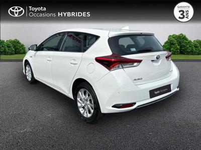 Toyota Auris HSD 136h Design Business