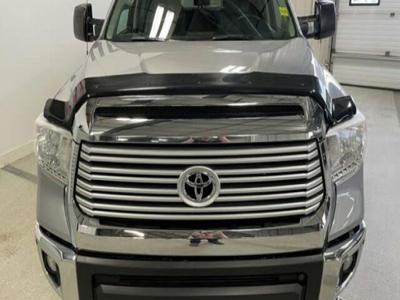Toyota Tundra limited crewmax 5.7l 4wd tout compris hors homologation 4500