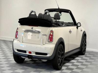 Mini Cabrio John Cooper Works Usine