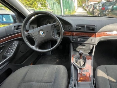 BMW Série 5, 152400 km, 143 ch, Athis Mons