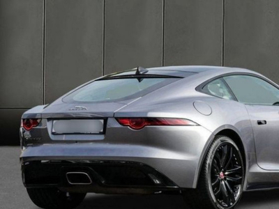 Jaguar F-Type Coupe 2.0 T 300ch R-Dynamic BVA8