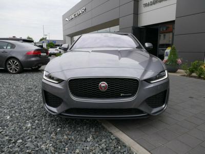 Jaguar XE D180 R-DYNAMIC SE AWD BVA8