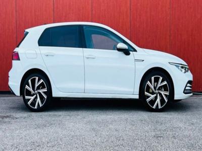 Volkswagen Golf viii 1.5 etsi opf 150 active dsg7