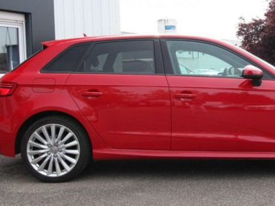 Audi A3 Sportback 1.4 TFSI E-TRON 204H 150 PHEV DESIGN LUXE S-TRONIC BVA