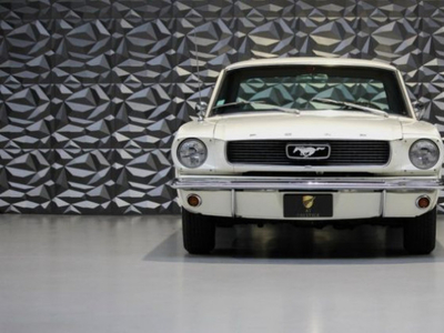 Ford Mustang Coupé 1966 - V8 289 CI Code C