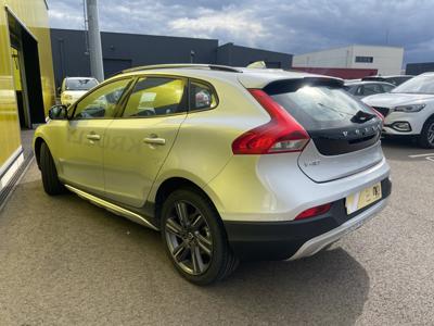 Volvo V40 Cross Country Momentum 2.0 Toit panoramique Bl