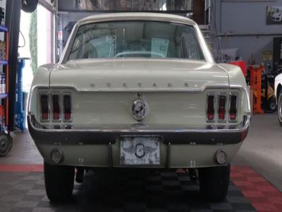 Ford Mustang V8 289ci 1968