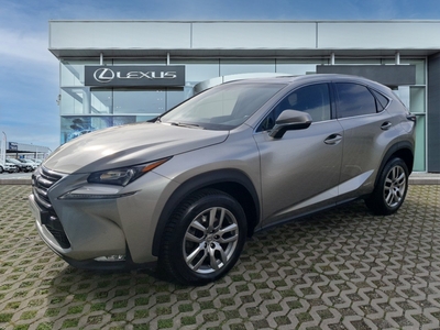 LEXUS NX 300H 4WD LUXE