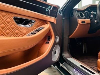 Bentley Continental GT W12 6.0 635 ch BVA, Dieudonné