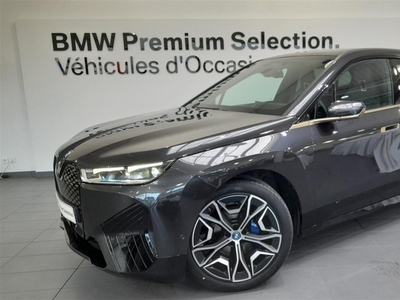 BMW IX I