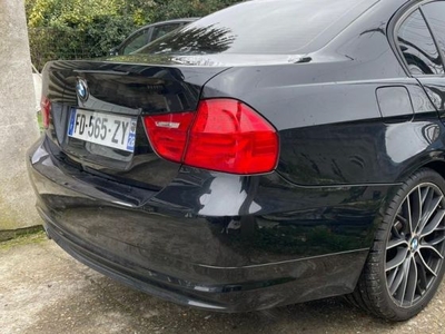 BMW Série 3 320d 2.0 184cv boîte auto, Athis Mons