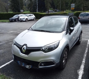 RENAULT CAPTUR 0,90 TCE STOP AND START
