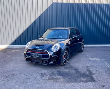 Mini One HATCH 3 PORTES F56 Finition JCW Exclusive Design