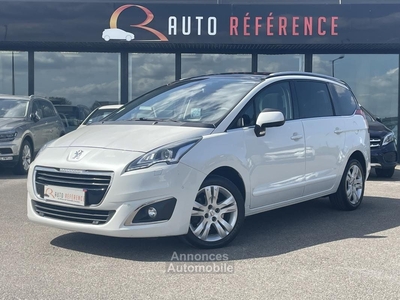 Peugeot 5008 2.0 HDi 150 Ch 7 PLACES ALLURE TOIT PANO / GPS XENONS