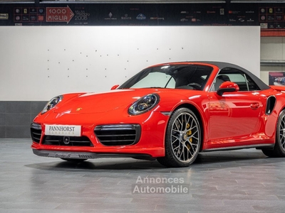 Porsche 991 991.2 Turbo S 581 Cabriolet BOSE CHRONO PDLS+ PCCB Approved 04/2026