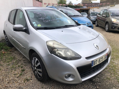 Renault Clio III 1.5 DCI NIGHT AND DAY GPS SEMI CUIR