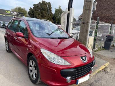Peugeot 307 SW SW 2,0 HDI 136 Ch CONFORT PACK 7 PLACES