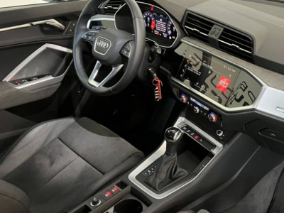Audi Q3 35 TFSI 150 ch S tronic 7 Design Luxe