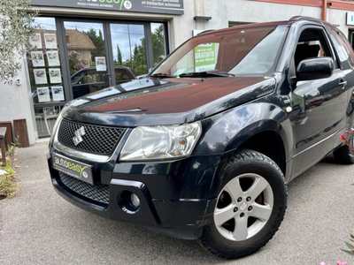 SUZUKI GRAND VITARA 4X4 3 portes 1.9 DDIS 130CV Pack Clim / attelage / jantes alu / radars de recul