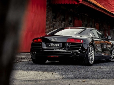 Audi R8 V8 QUATTRO