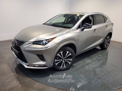 Lexus NX 300h 2WD Design MY21