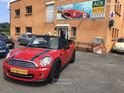 Mini Cabrio II CABRIOLET phase 2 1.6 112 COOPER PACK RED HOT CHILI 2013 151 200 km Manuelle Diesel