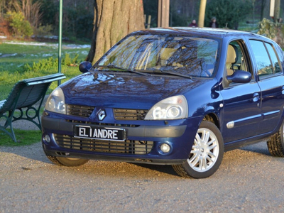 Renault Clio 2 Initiale 110 ch