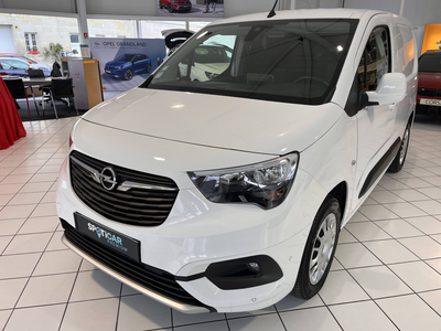 Acheter cette Opel Combo Diesel COMBO CARGO 1.5 130 CH S/S L1H1 650 KG BVA8 PACK BUSINESS 4p