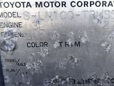 Toyota Hilux, 196340 km, LYON