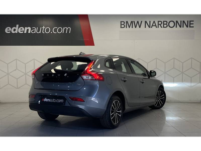 Volvo V40 T2 122 Momentum Business