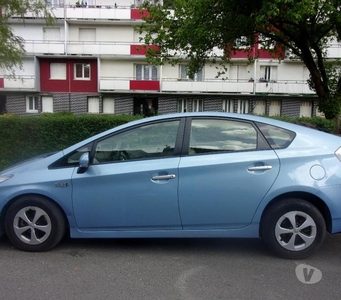 VEND PRIUS HYBRYDE 2012 -