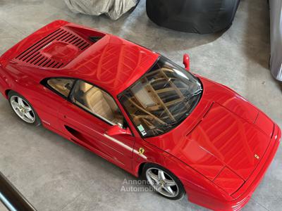 Ferrari F355 Berlinetta V8 3.5 380 – BOITE MANUELLE